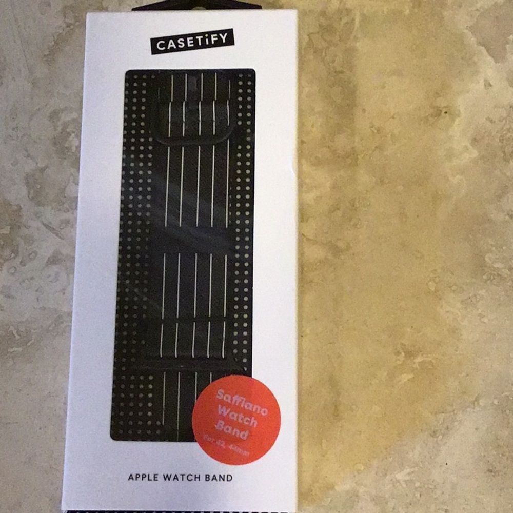 NIB Iwatch 44mm silicone band